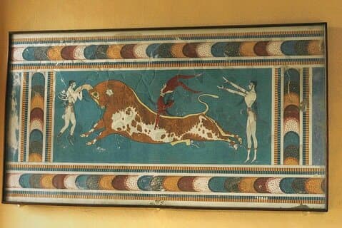 Minoan Path: Knossos Palace, Winery Visit, Lunch at Archanes