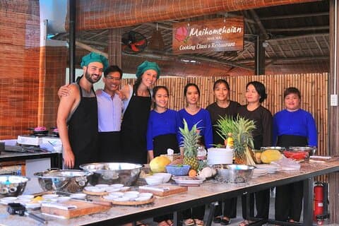 Cours de cuisine Hoi An avec visite du marché et promenade en bateau en panier de bambou