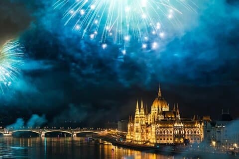 Budapest Cocktails & Feux d'artifice Croisière