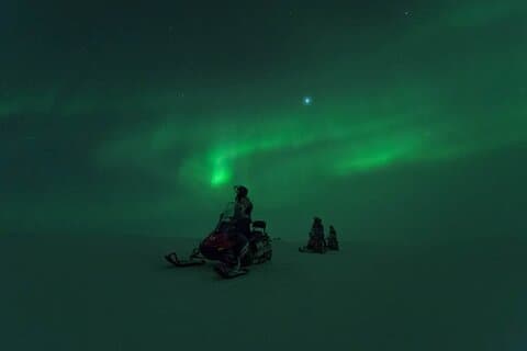 3 - h Safari aurora boreale in motoslitta da Levi