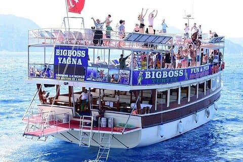 Big Boss – Adults Only Boat Trip (16+)