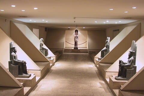 Visit Luxor Museum and Mummification Museum