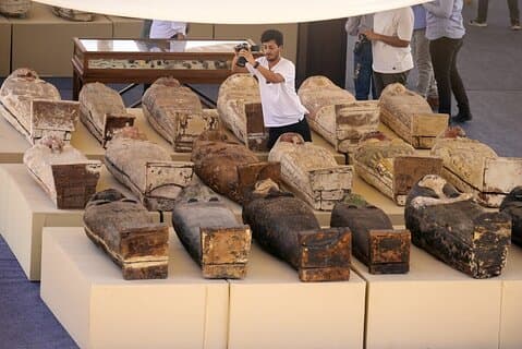 Erkundung des Luxor-Museums und des Mumifizierungsmuseums