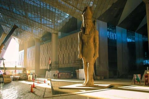 Tour de un día Gran Museo Egipcio y Pirámides de Giza