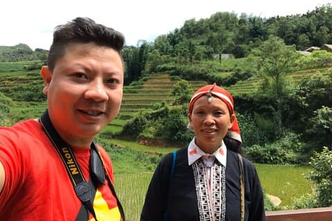 From Sapa: Visit Taphin Redzao Village - Half Day Private Tour