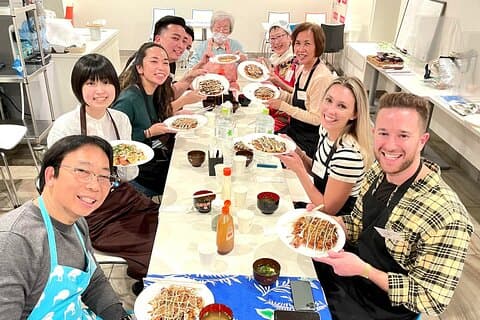 Osaka Okonomiyaki matopplevelse!
