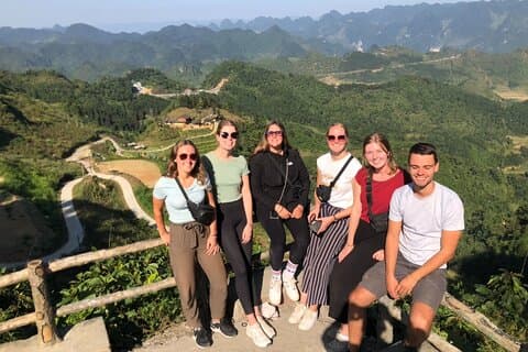 Ha Giang Loop Tours 4 dagen met gemakkelijke motorrijders