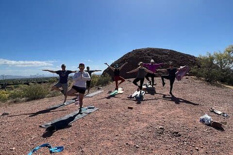 Verbazingwekkende begeleide wandelingen en yoga van 2 uur in Papago Park