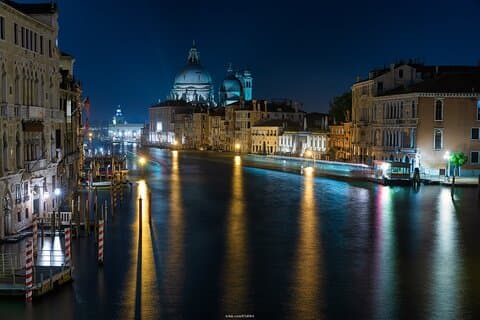 Leyendas y misterios de Venecia: recorrido a pie privado de 2 horas por la noche