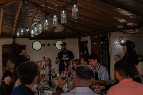 Clase de Asado y Empanadas con Vino |Mendoza|Braseando Experience