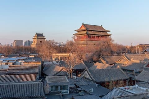 2-Hour Private Walk From Houhai Lake To Nanluoguxiang Hutong
