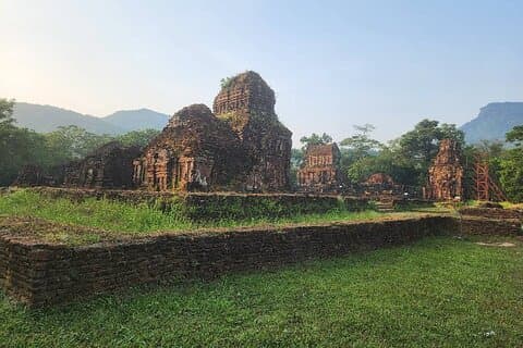 Excursão My Son Holyland, Volte de Barco, Hoi An Walking Tour com Mercado Noturno