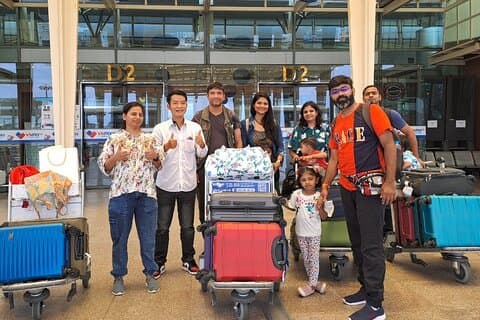 One Way Private Transfer from Airport or Train Station to Da Nang