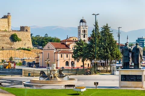 Private Custom Walking Tour with a Local Guide in Skopje