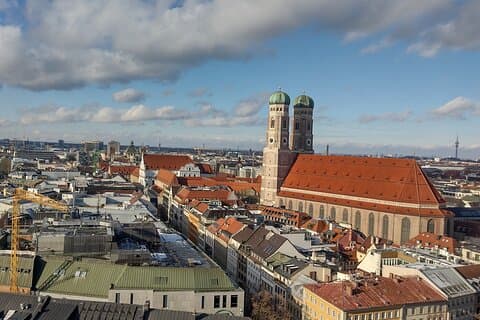 Munich Sightseeing de carro com um guia profissional