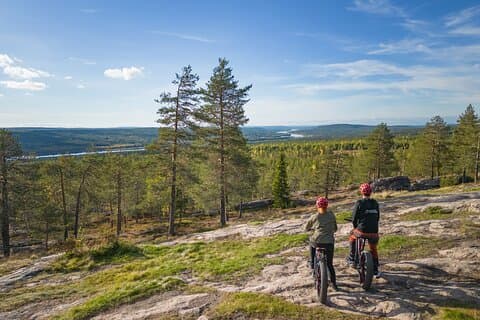 Tour en bici eléctrica desde Rovaniemi
