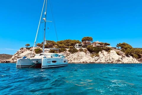Palma 2 ore al tramonto con Champagne e esperienza in catamarano a vela