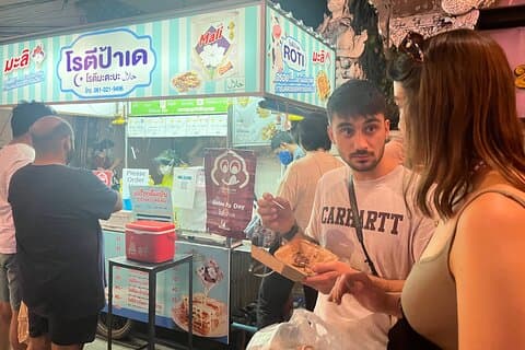 Excursão de comida de rua guiada Michelin em Chiangmai: excursão de comida tailandesa
