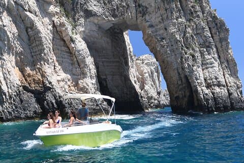 Private Boat Rentals in Laganas