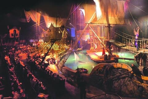 Piratendiner-avonturenshow in Orlando