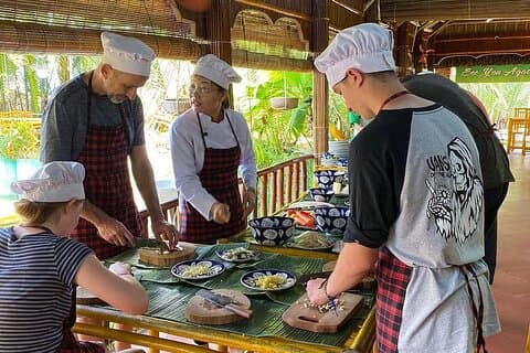 Cours de cuisine à Hô Chi Minh-Ville chez un local