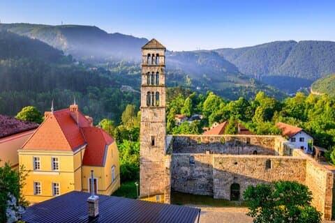 Private Bosnian Full-Day Historical Tour with Lunch