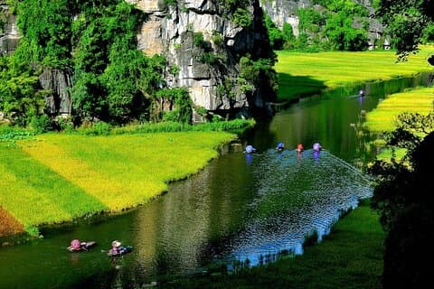 Ninh Binh 2 giorni 1 notte con resort e spa a 4 stelle (Gruppo 8)