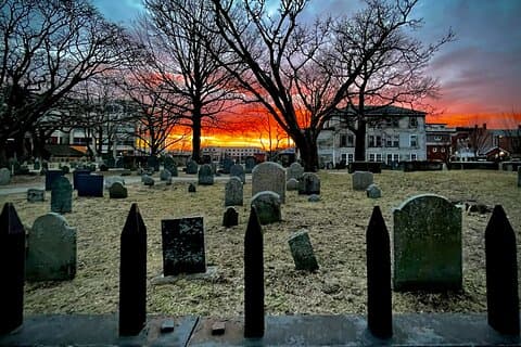 1692 Salem nattvandring