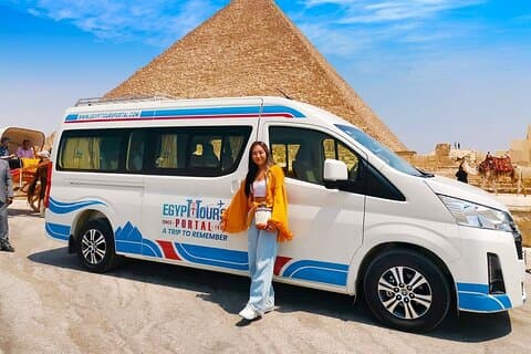 Tour naar Cairo en de piramides vanuit Hurghada per privévoertuig