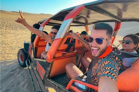 Geführtes Abenteuer nach Paracas und Huacachina ab Lima