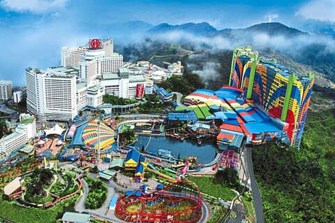 Aeropuerto Internacional de Kuala Lumpur KLIA KLIA2 a la transferencia puerta a puerta del hotel Genting Highlands