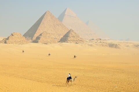 Full Day Private Tour to Pyramid of Giza Saqqara and Memphis
