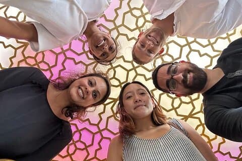 Aventureira caça ao tesouro de Allentown