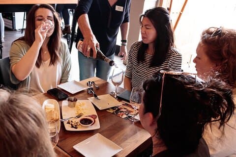 Tour privato del vino di Fraser Valley e White Rock