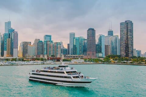 City Cruises Chicago: Signature Lunch Cruise på Lake Michigan
