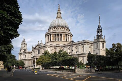 Half Day Tour of London with St Paul's Cathedral Entry