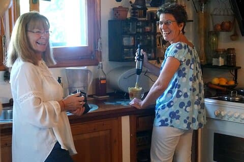 Private Greek Home Cooking Class in Epanomi with Erna