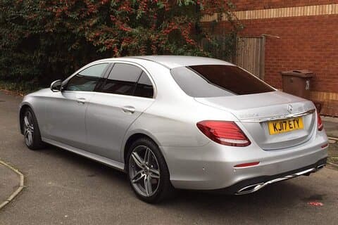 One Way Taxi Transfer from Gatwick Airport to Stansted Airport