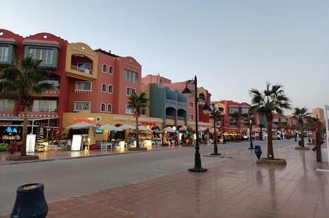 Private Guided City Tour With Handicrafts Shopping - Hurghada