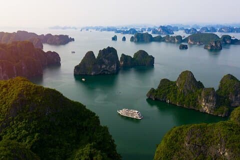 3-dages Hanoi og Halong Tour inklusive overnatningskrydstogt