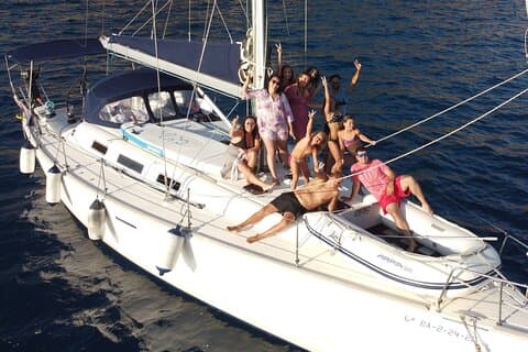 Private Segeltour mit Skipper für bis zu 11 Personen