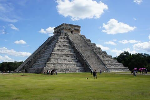 Tour semi-privato di Chichen Itza, Coba, Tulum e Cenote Ik Kil