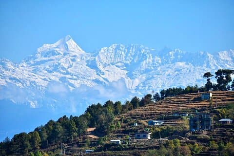 Nagarkot Sunrise e Bhaktapur Walking Heritage Tour
