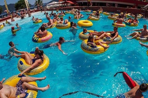 Marmaris Atlantis vannpark med gratis transport og inngangsbillett