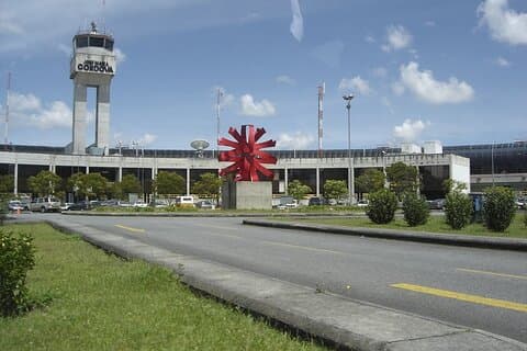 Privat overførsel José María Cordova Lufthavn i Medellín
