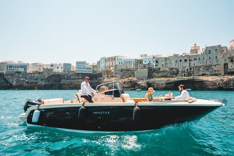 Monopoli : Private Champagne Boat Tour - 4 Hours