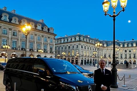 Trasferimento privato in Mercedes di lusso da PARIGI a ==> CAEN con Cab-Bel-Air