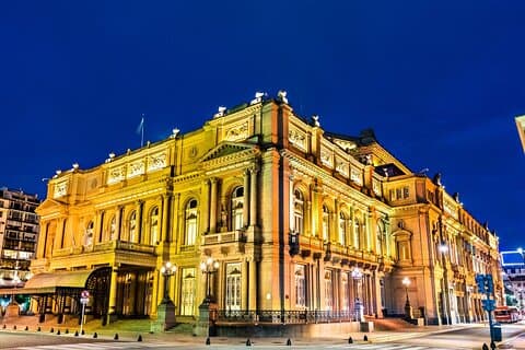 Private Tour durch Buenos Aires, das Colon-Theater und das Malba-Museum
