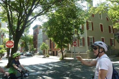 Excursão guiada de bicicleta pela orla da Ponte do Brooklyn