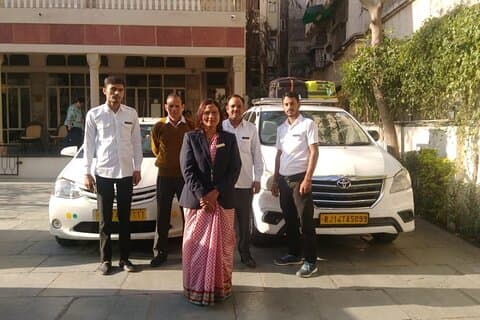 Jaipur Day Trip to Ajmer and Pushkar by Taxi